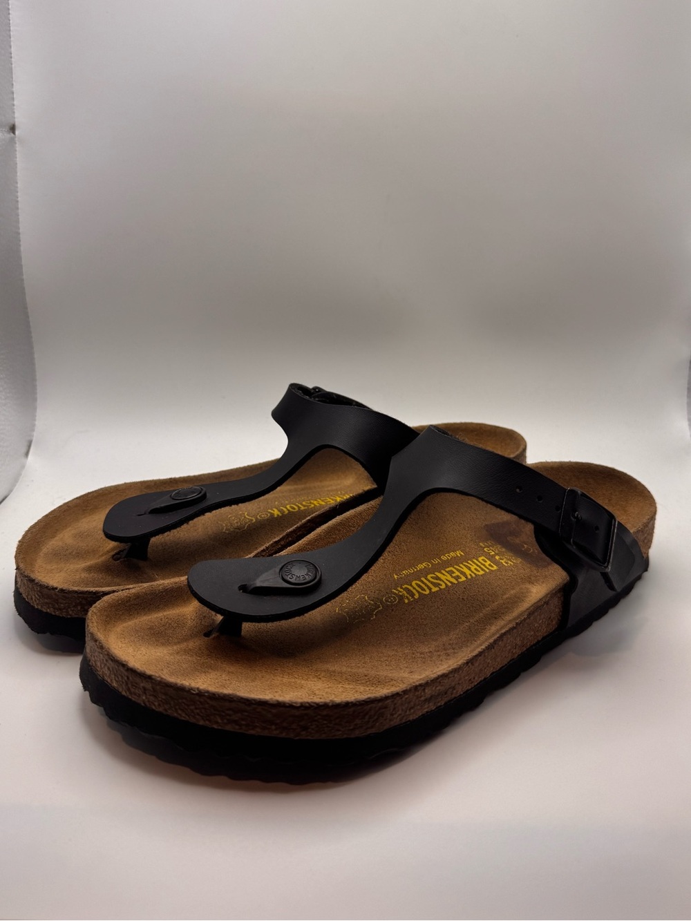 Birkenstock Black Thong Sandals with Brown Footbed. Size 38